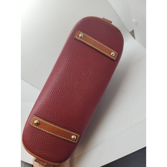 Dooney and Bourke Vtg Pebble Grain Domed Satchel Handbag Too Zip Red Wine - Picture 4 of 12